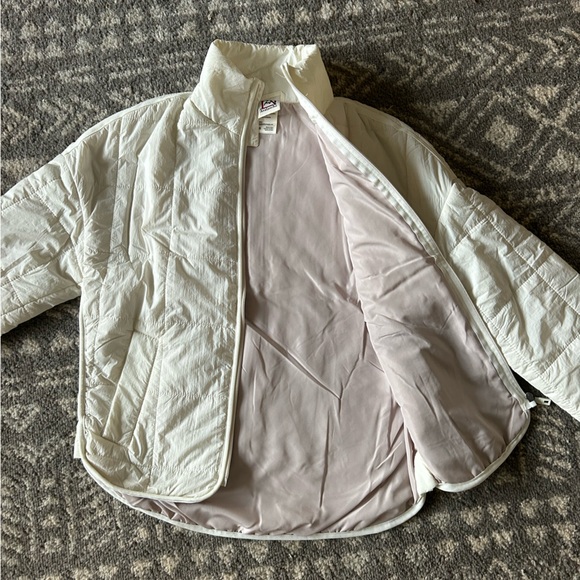 Avalanche Off-White Quilted Puffer Coat Women XS - Picture 2 of 7